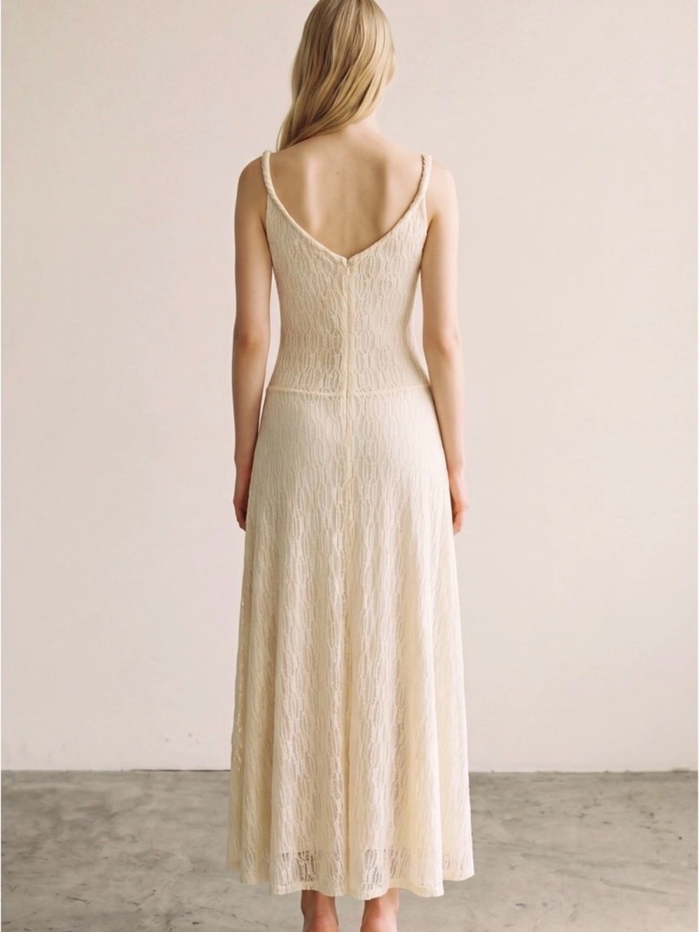 Sleeveless Cream Lace Maxi Dress with Boat Neck - Picture 2 of 6